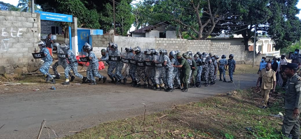 image Maintien de l'ordre public « Gendarmerie et police ont enterré la hache de guerre »